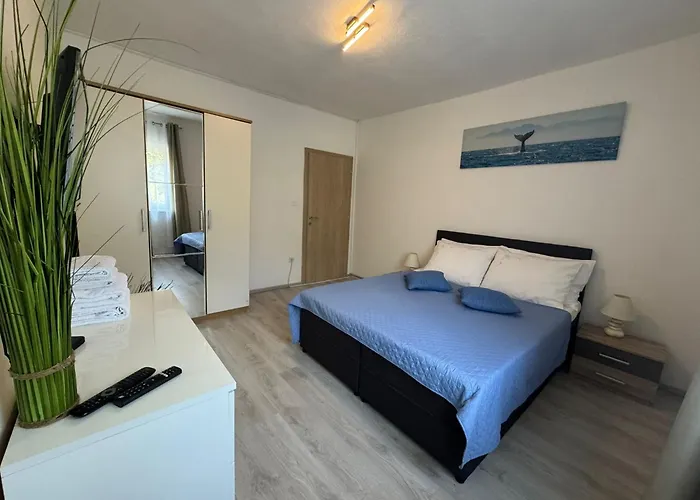 Apartmani Dolores
