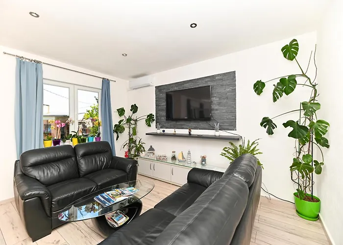 Apartmani Dolores